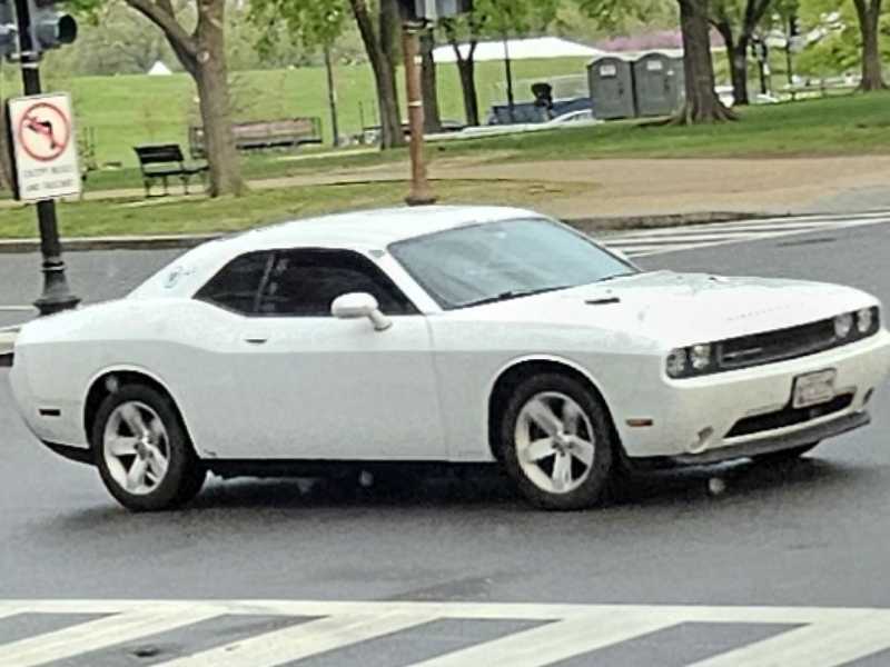 Dodge Challenger (2010) spotted in Washington, United States
