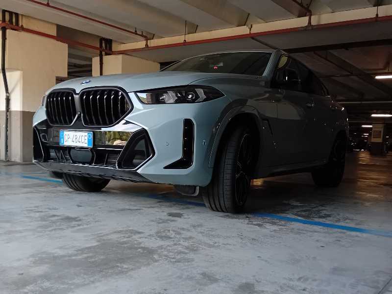 BMW X6 (2023) spotted in Genoa, Italy