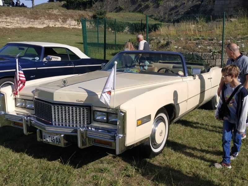 Cadillac Eldorado spotted in Blaye
