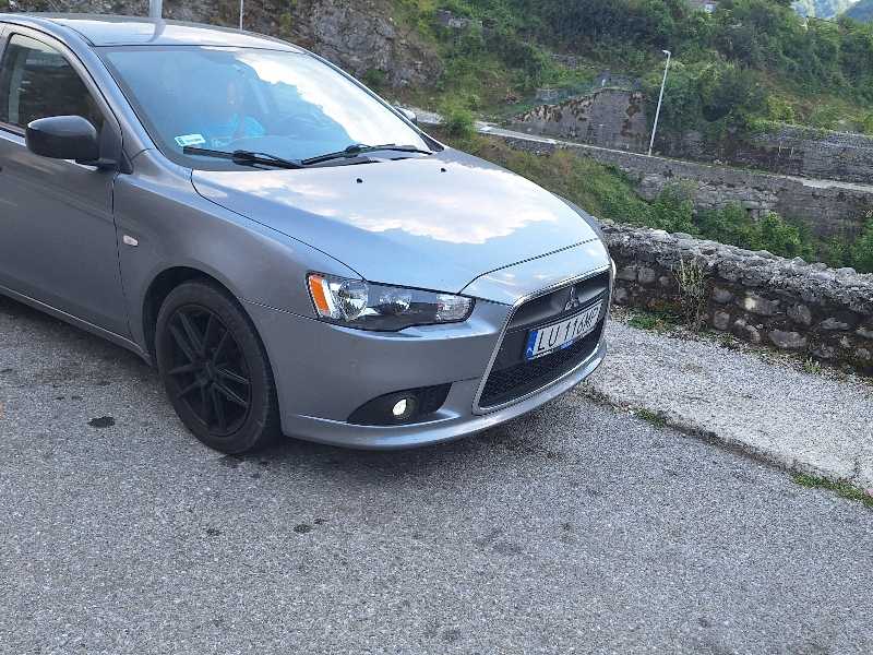 Mitsubishi Lancer Evolution spotted in Nikšić