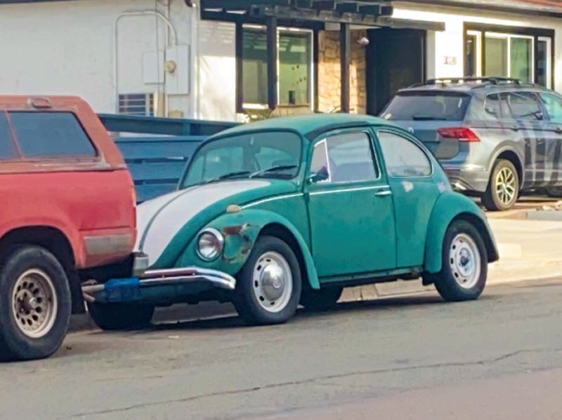 Volkswagen Beetle spotted in San Diego