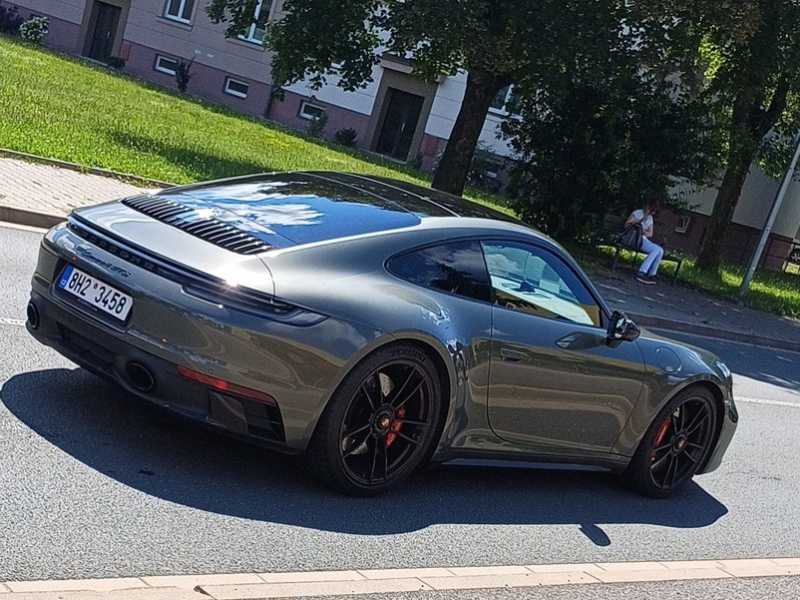 Porsche 911 (2021) spotted in Hradec Králové, Czechia
