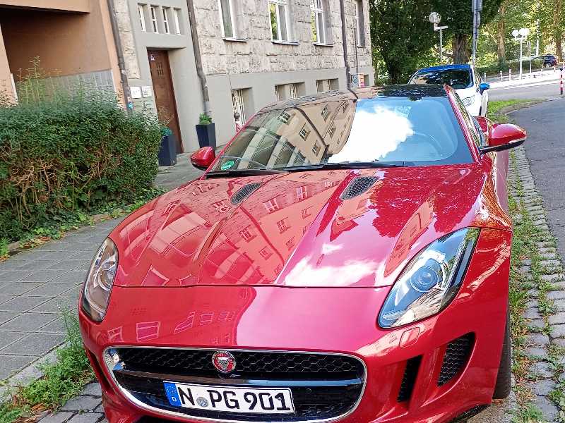 Jaguar F-Type (2014) spotted in Nuremberg, Germany