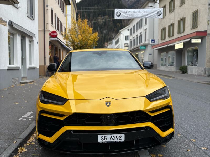 Lamborghini Urus spotted in Thusis