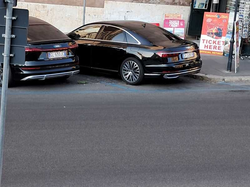 Audi A8 spotted in Rome