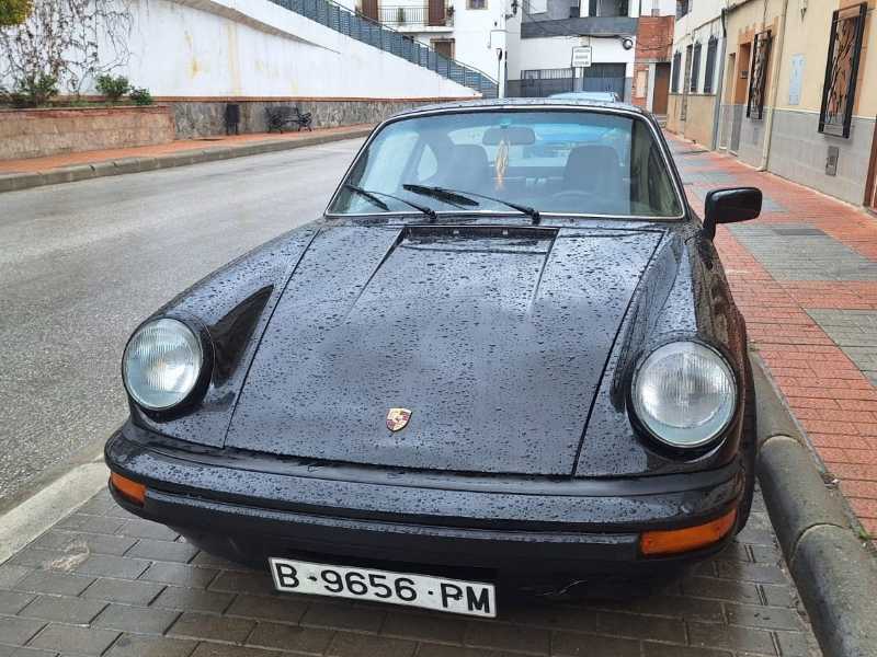 Porsche 911 spotted in Linares