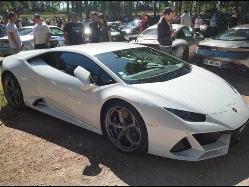 Lamborghini Huracán spotted in Toulouse
