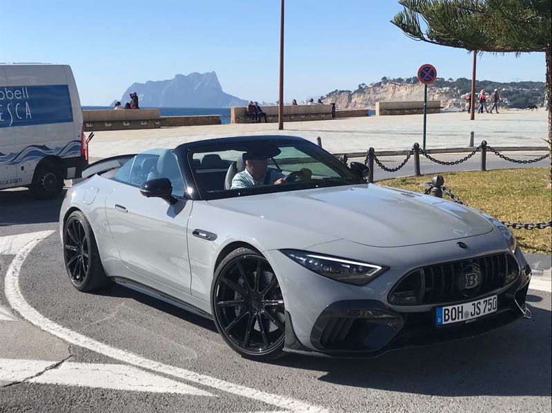 Mercedes-Benz SL 63 AMG spotted in Benidorm