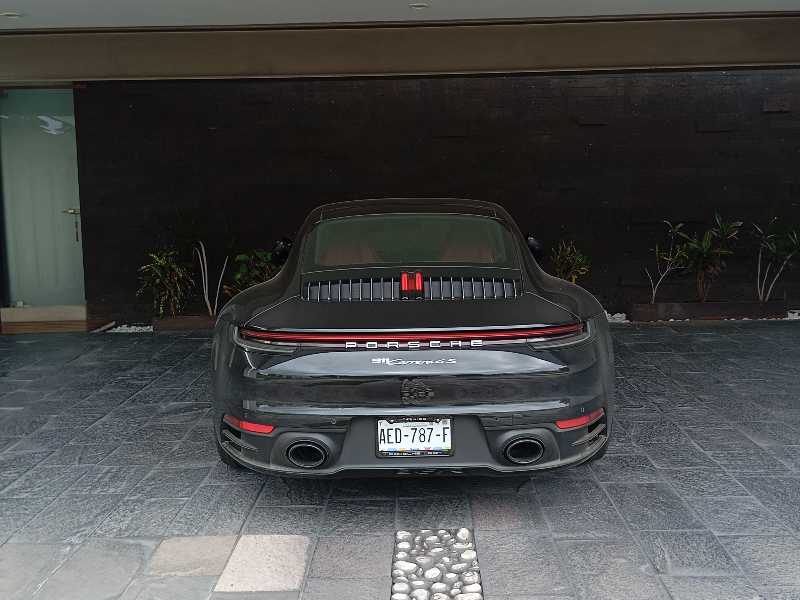 Porsche 911 Carrera 4S spotted in Aguascalientes