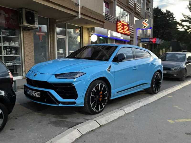 Lamborghini Urus spotted in Kumanovo
