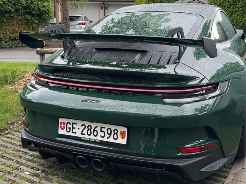 Porsche 911 GTS spotted in Geneva
