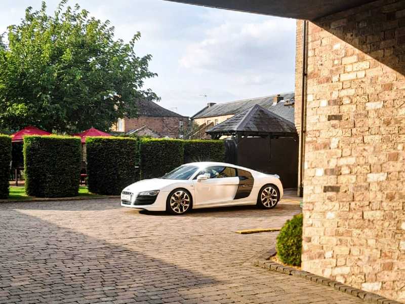Audi R8 spotted in Cambridge