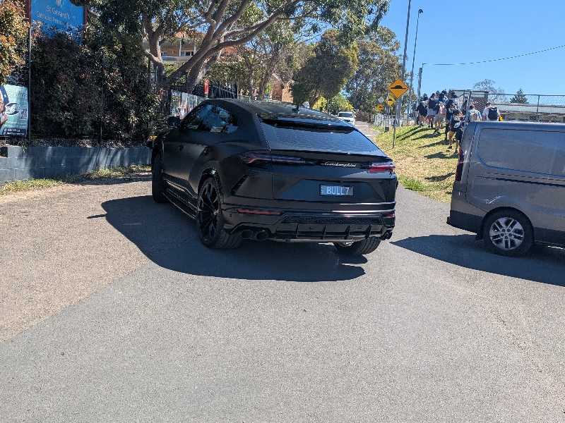 Lamborghini Urus (2023) spotted in Sydney, Australia