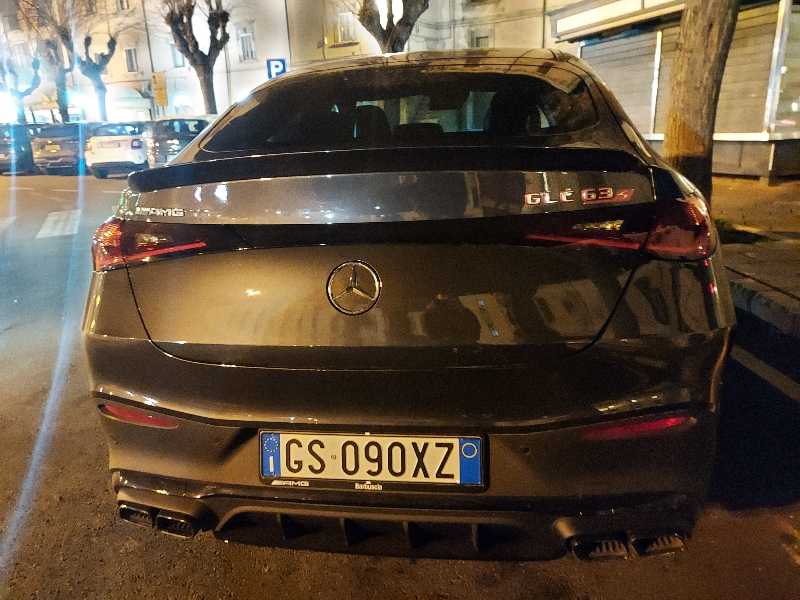 Mercedes-Benz GLC 63 spotted in Sulmona