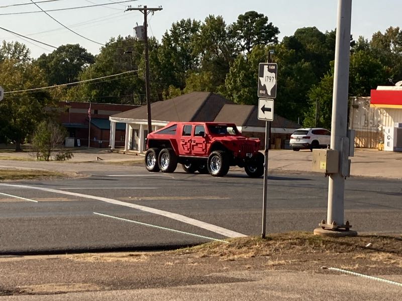 Hummer H1 spotted in Longview