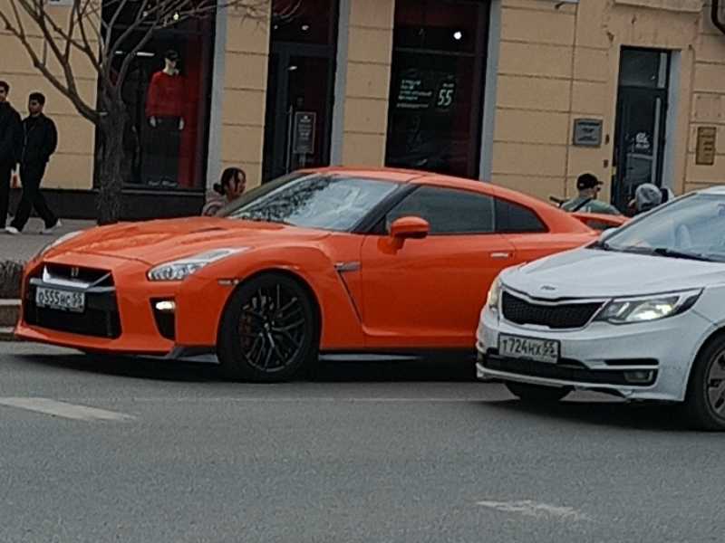 Nissan GT-R spotted in Omsk