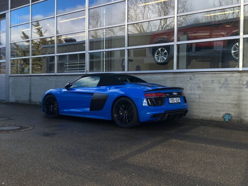 Audi R8 Spyder spotted in Ulm