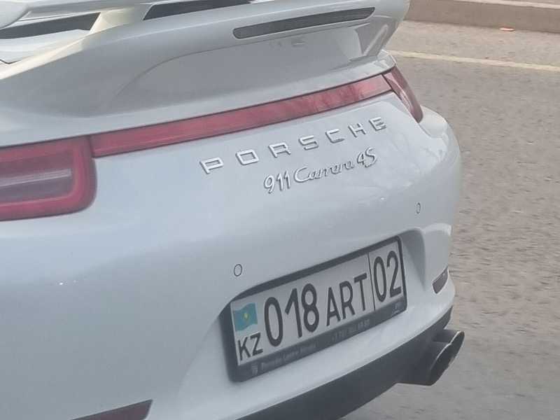 Porsche 911 Carrera 4S spotted in Otegen Batyra