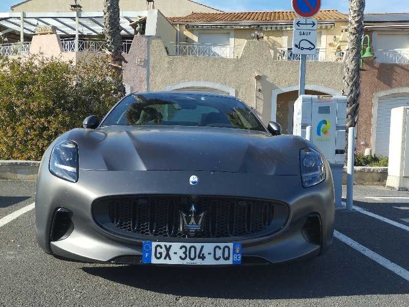 Maserati MC20 spotted in Sète