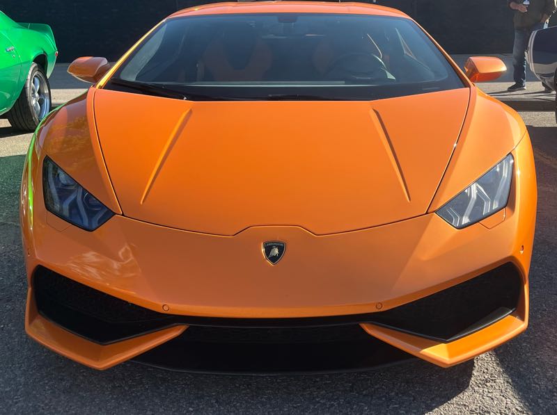 Lamborghini Huracán (2021) spotted in Winnipeg, Canada