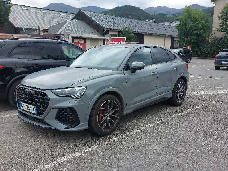 Audi RS Q3 spotted in Barcelonnette