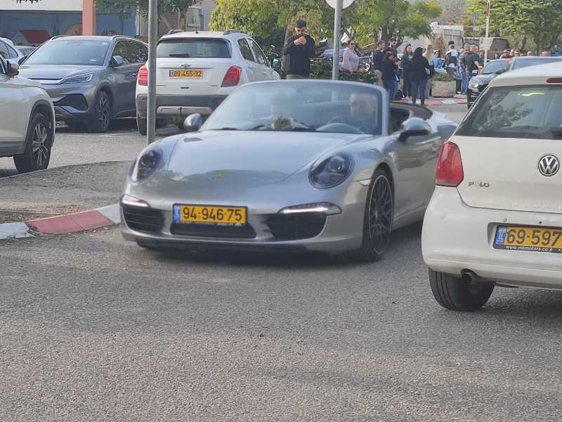 Porsche 911 Cabriolet spotted in Rosh Ha‘Ayin