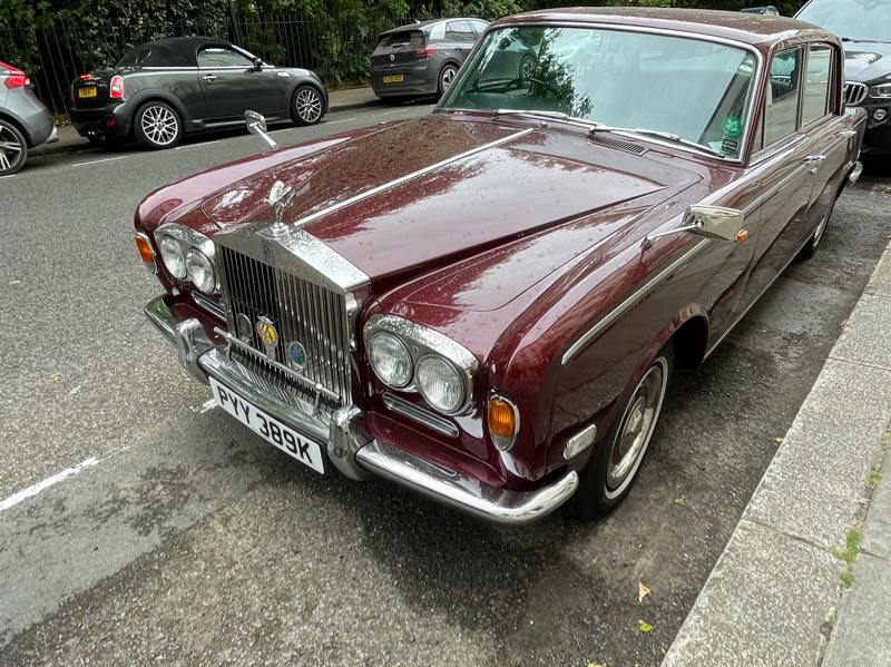 Rolls-Royce Silver Shadow spotted in London