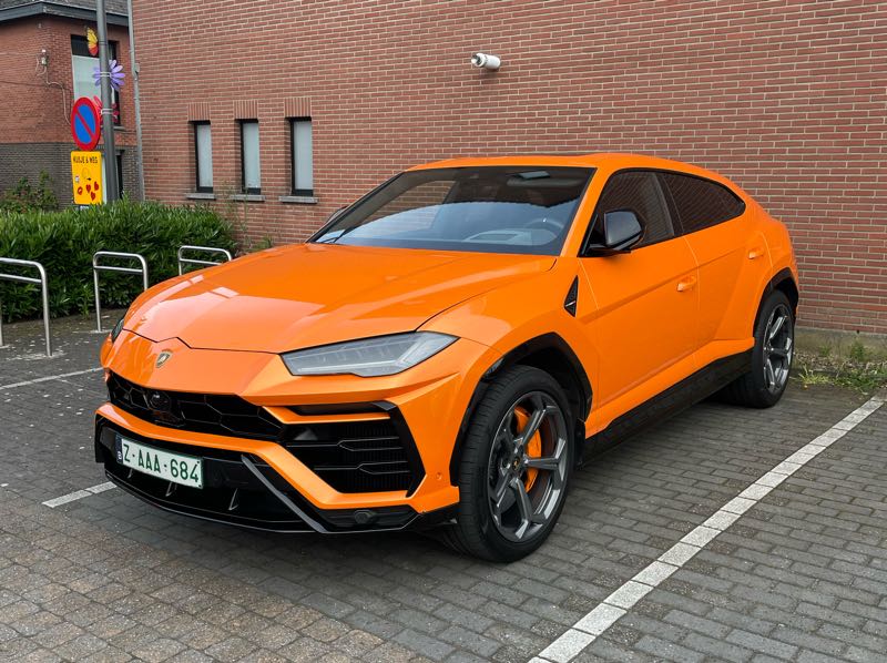 Lamborghini Urus (2023) spotted in Brussels, Belgium