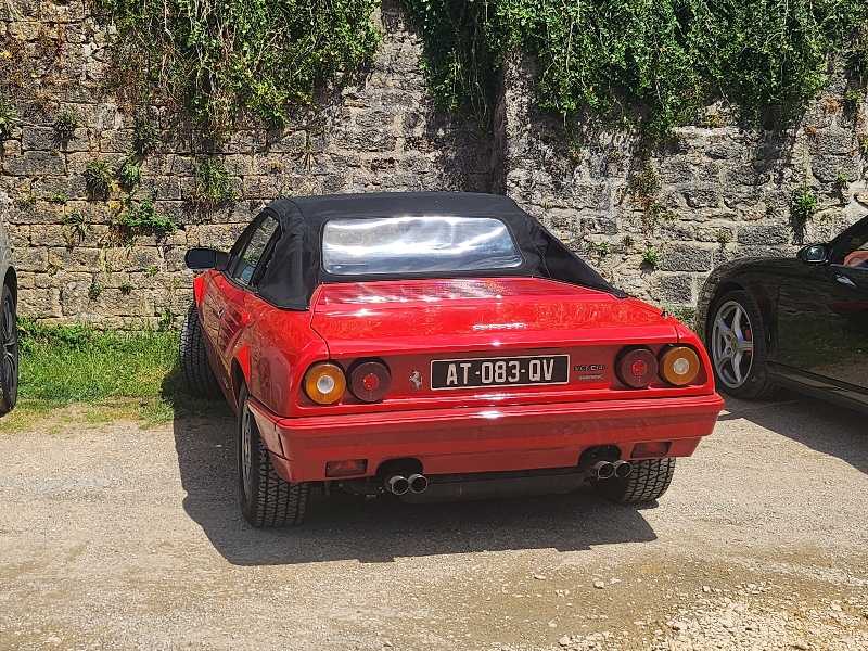 Ferrari 328 GTS spotted in Châteauroux