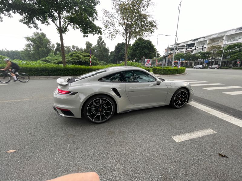 Porsche 911 Turbo S (2021) spotted in Ho Chi Minh City, Vietnam