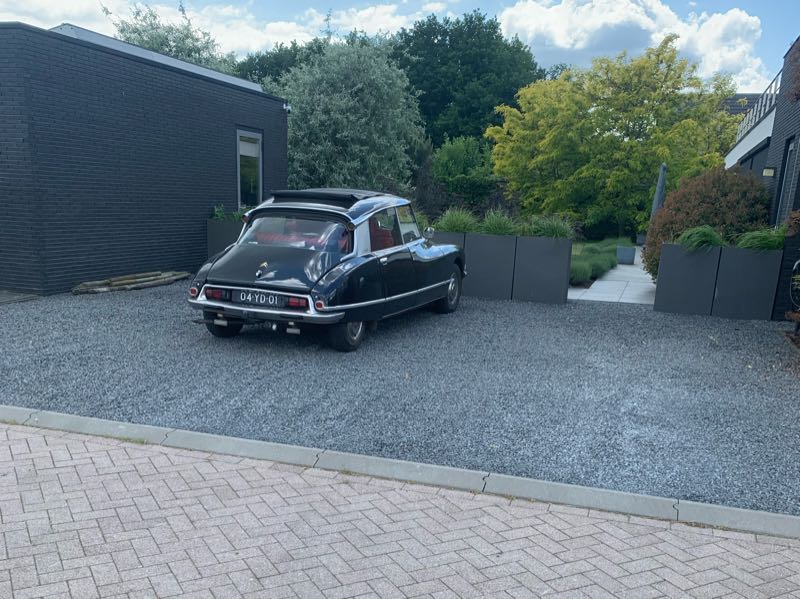 Citroën DS (1960) spotted in Venlo, The Netherlands