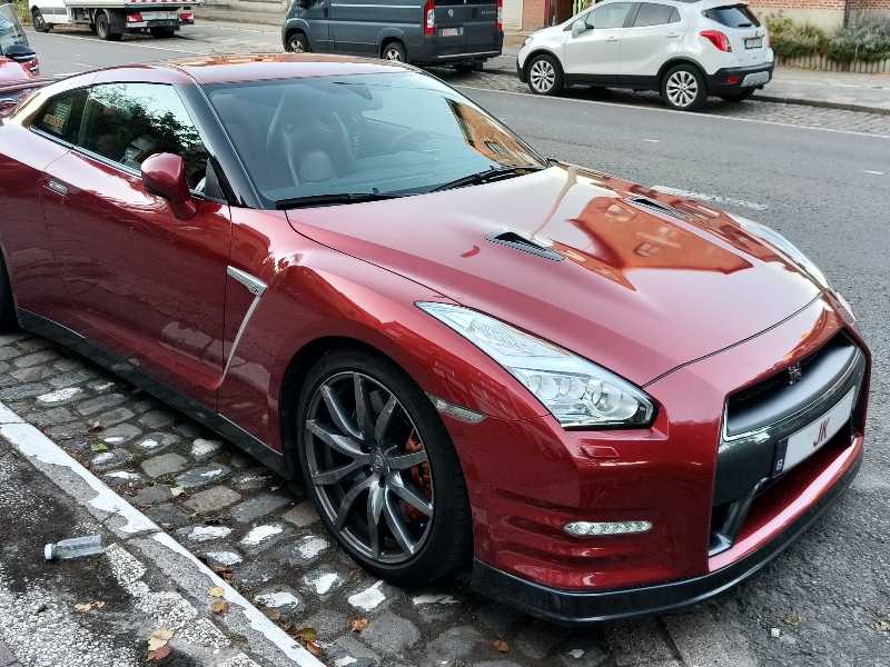 Nissan GT-R (2017) spotted in Charleroi, Belgium