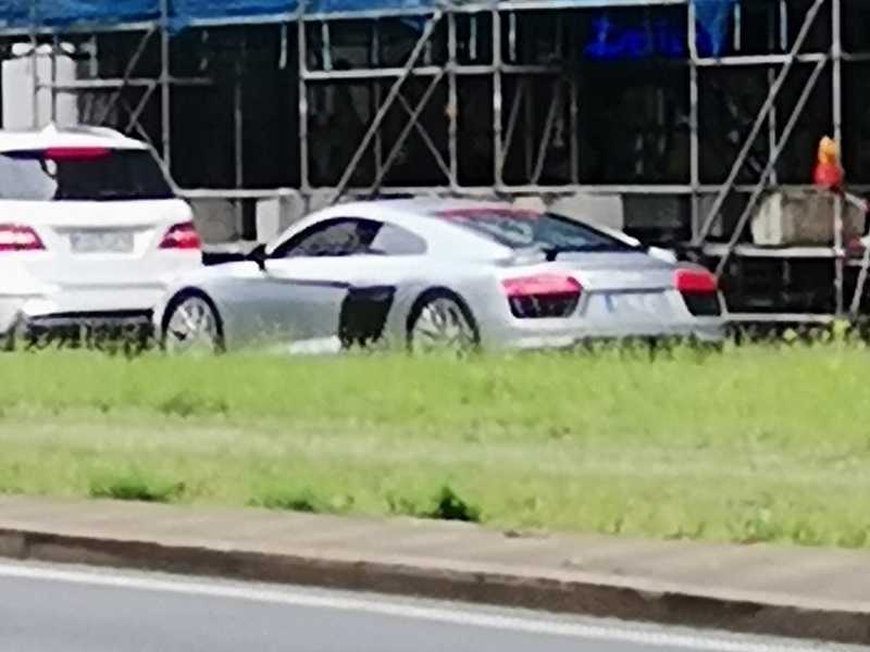 Audi R8 (2015) spotted in Düsseldorf, Germany