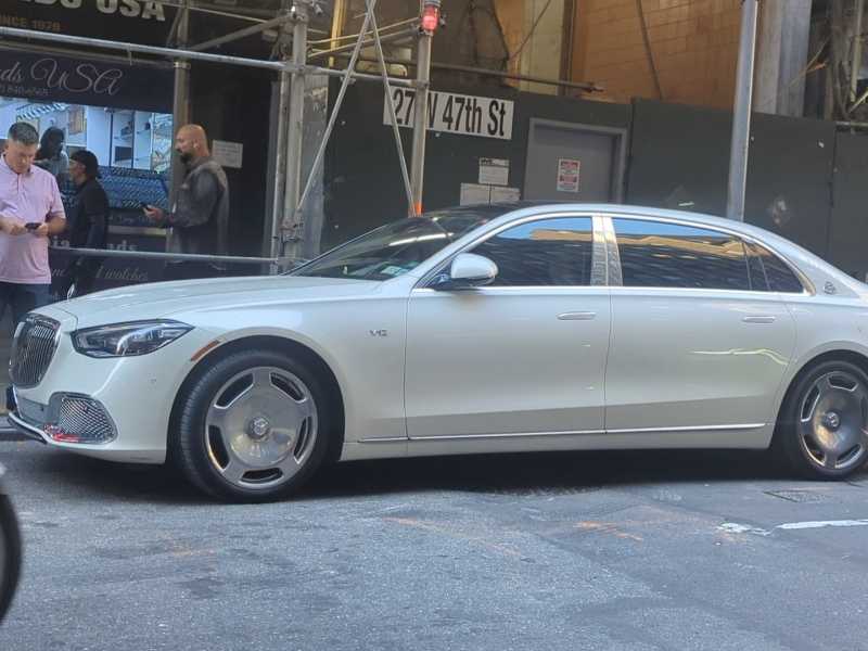 Mercedes-Benz S-Class (2022) spotted in Syracuse, United States