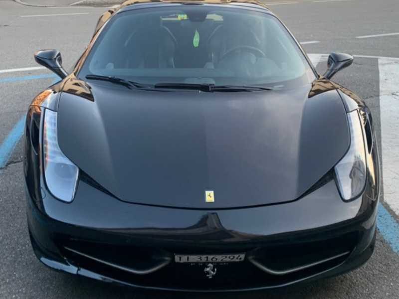 Ferrari 458 Italia spotted in Busto Arsizio