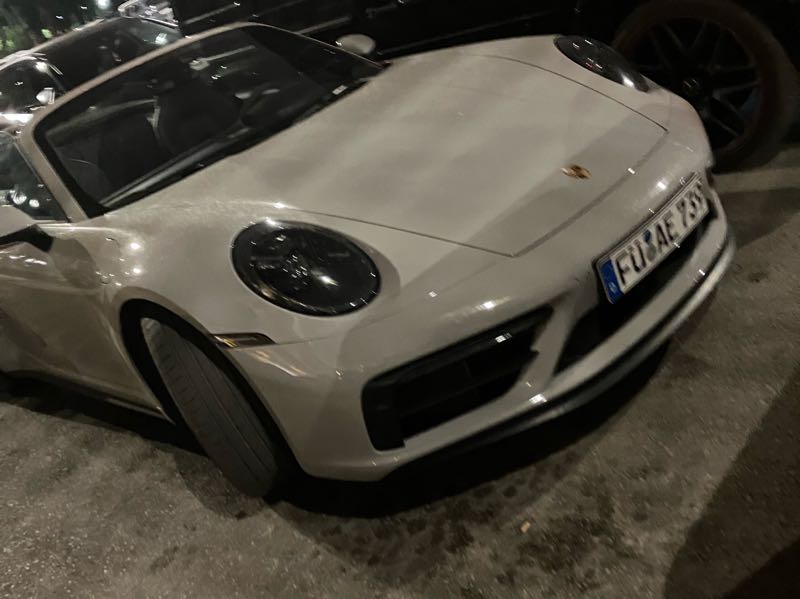Porsche 911 Carrera spotted in Râs el Aïoun