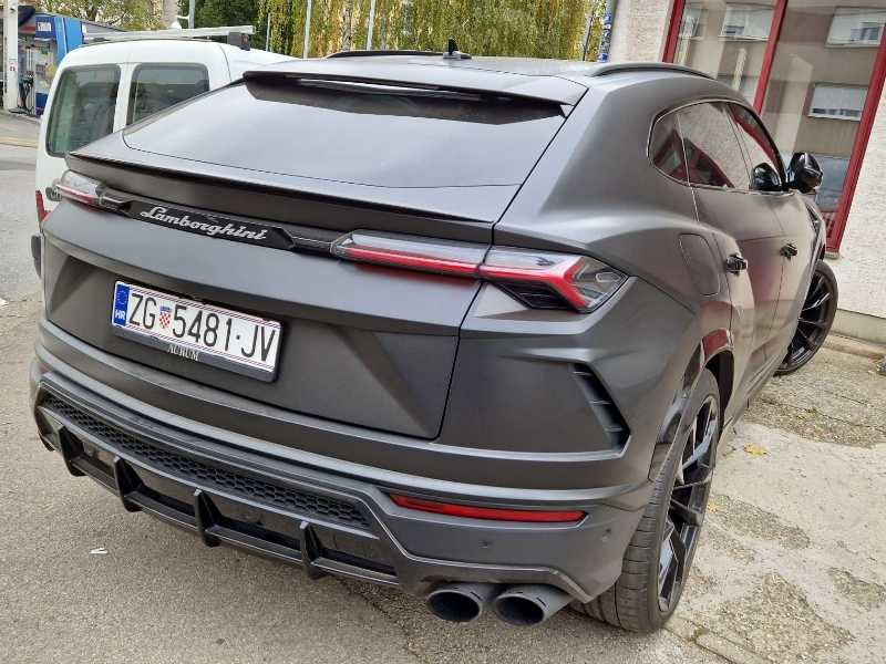 Lamborghini Urus (2021) spotted in Zagreb, Croatia