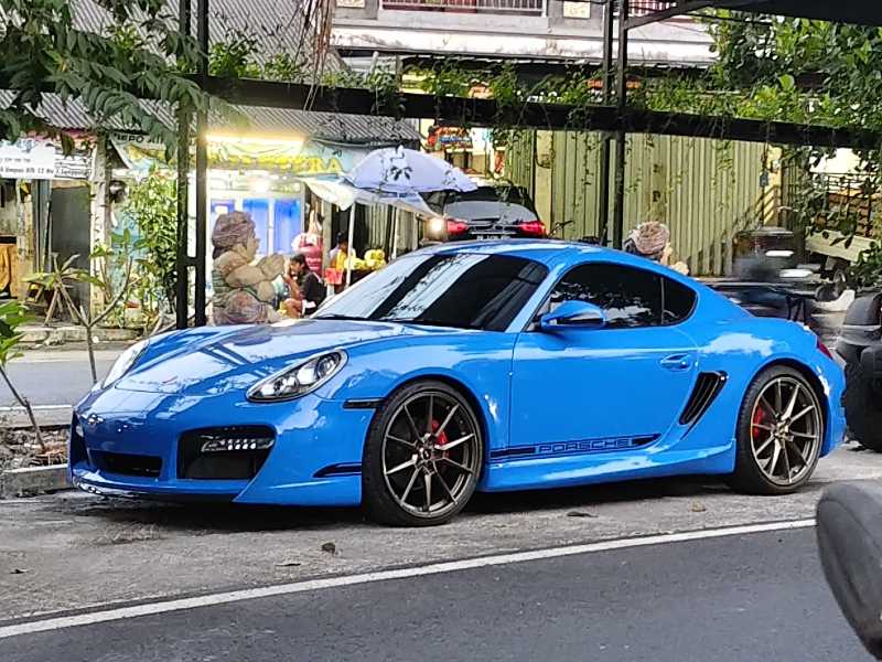 Porsche Cayman spotted in Denpasar