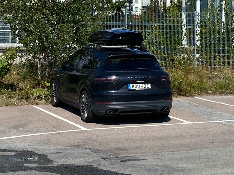 Porsche Cayenne (2021) spotted in Nynäshamn, Sweden
