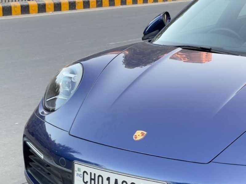 Porsche Panamera spotted in Beed