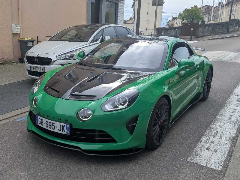 Alpine A110 spotted in Saint-Leu