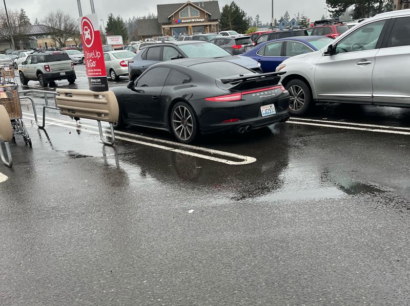 Porsche 911 spotted in South Hill