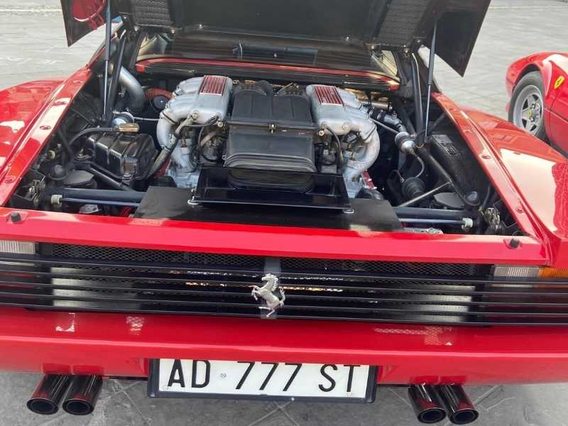 Ferrari Testarossa spotted in Forlì