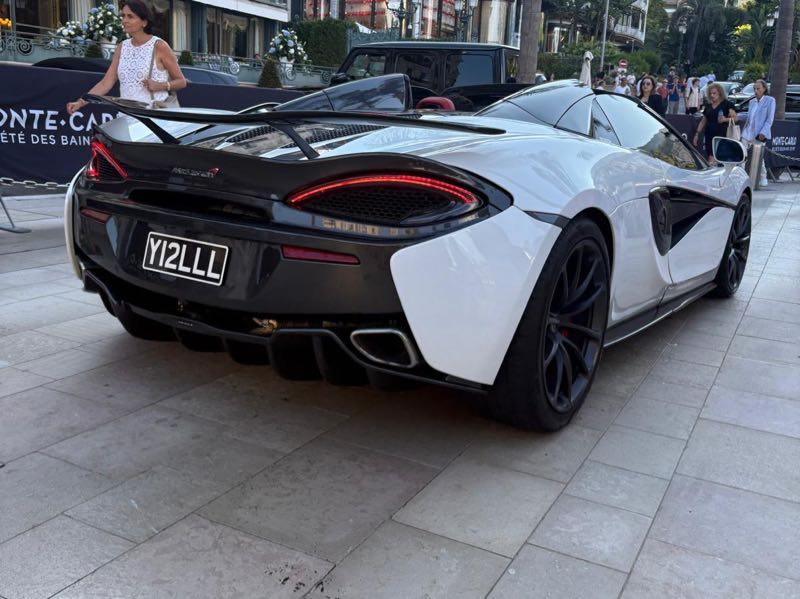 McLaren 570S (2018) spotted in Monaco, Monaco