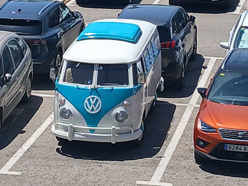 Volkswagen Type 2 (T1) spotted in Málaga