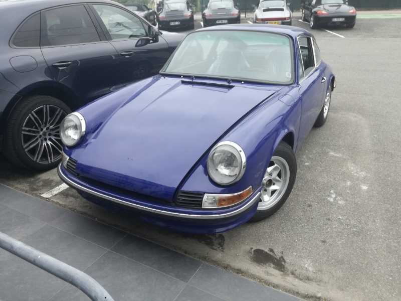 Porsche 911 (1970) spotted in Toulouse, France
