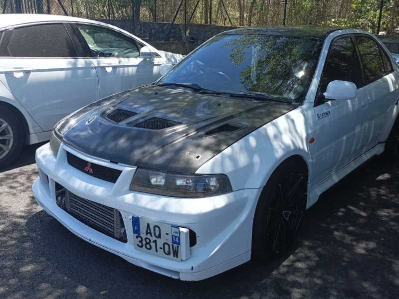 Mitsubishi Lancer Evolution VI spotted in Lyon