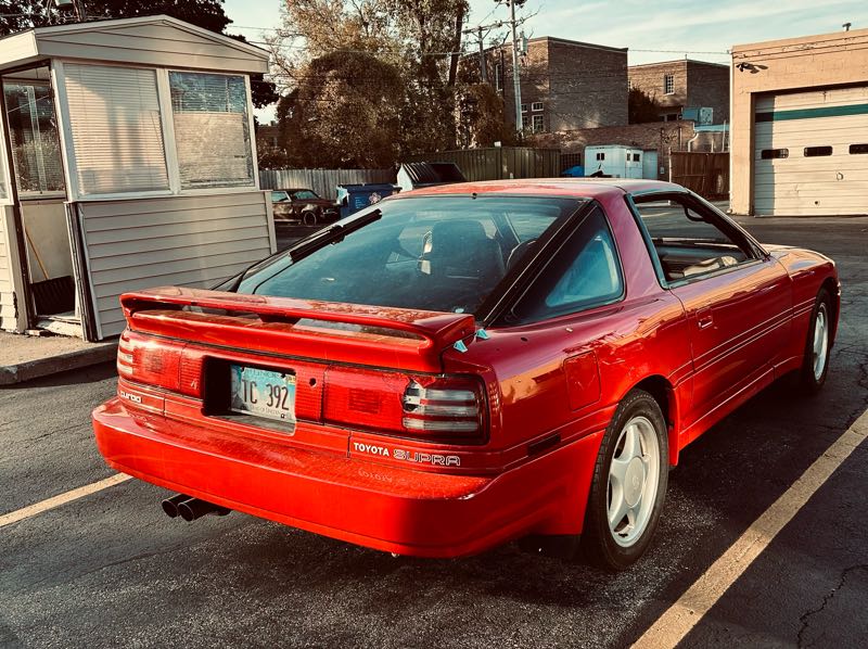 Toyota Supra (1994) spotted in Mount Prospect, United States