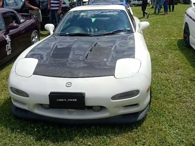 Mazda RX-7 spotted in Varese