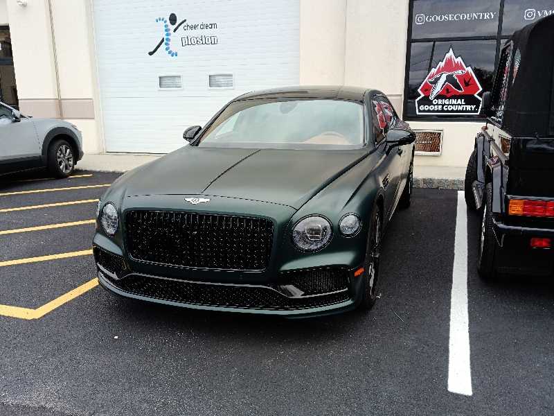 Bentley Flying Spur (2021) spotted in New York City, United States